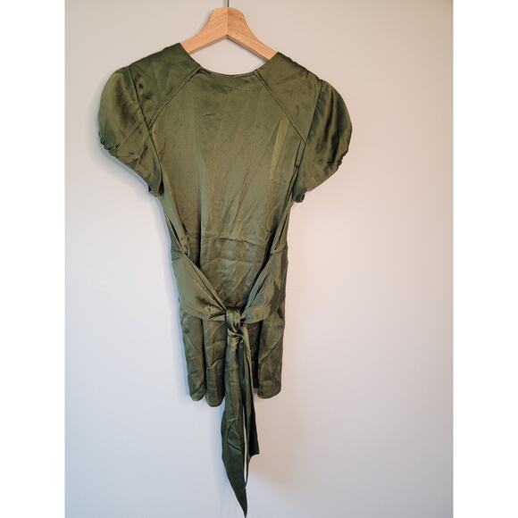BCBGMaxazria Deep Green V-Neck Wrap Silk Shirt - Picture 3 of 4